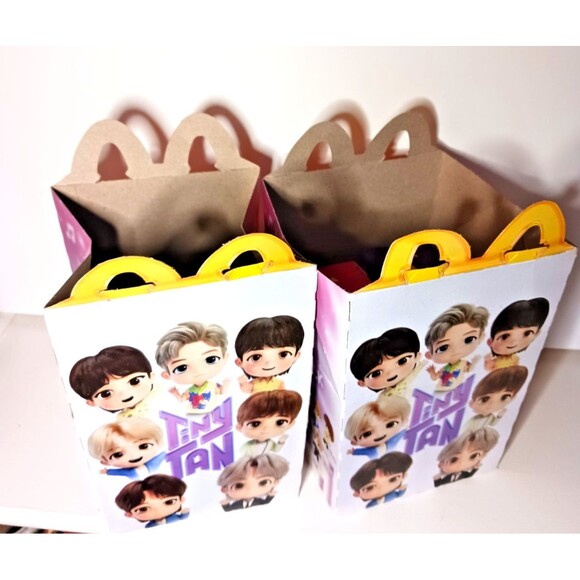 McDonald’s 2025 Tiny Tan Gold Sauce Happy Meal Collectable Toy Encore Edition - Picture 2 of 9